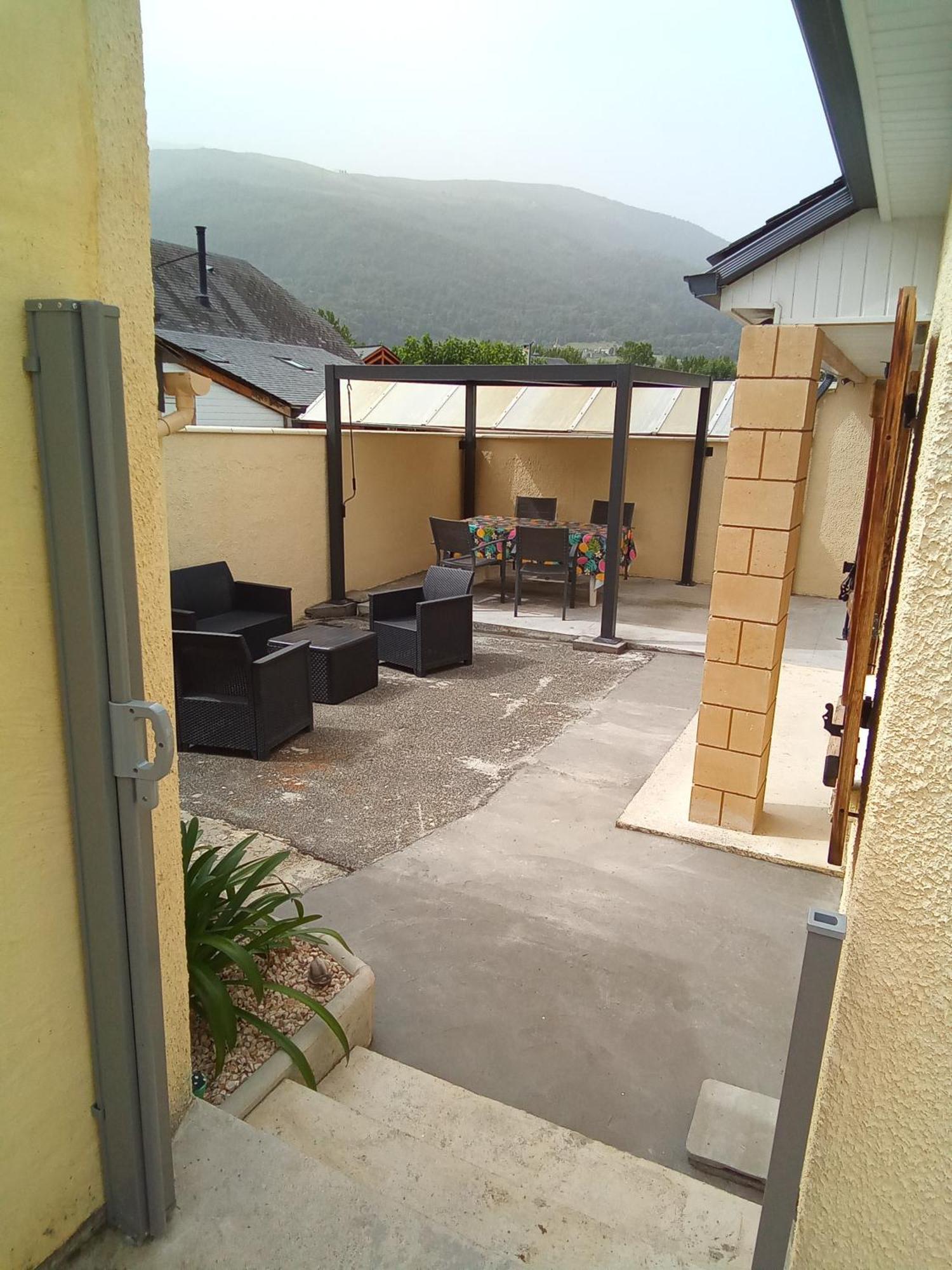 Gites De La Vallee Des Gaves Préchac Exterior foto